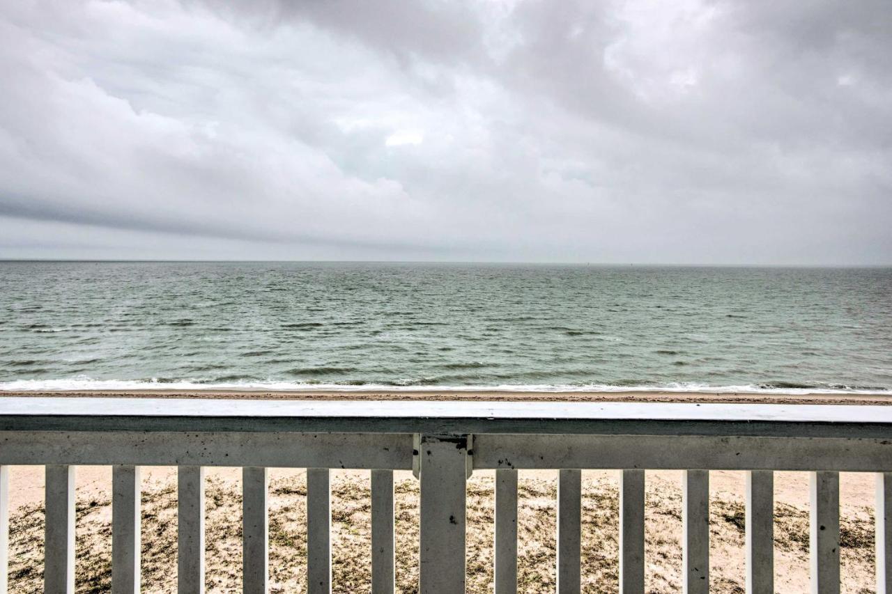 Breezy Beachfront Condo In Heart Of Corpus Christi Dış mekan fotoğraf